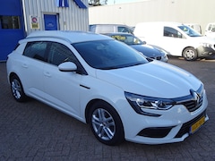Renault Mégane - VAN AIRCO NAVI CRUISE CONTROL 110 Pk