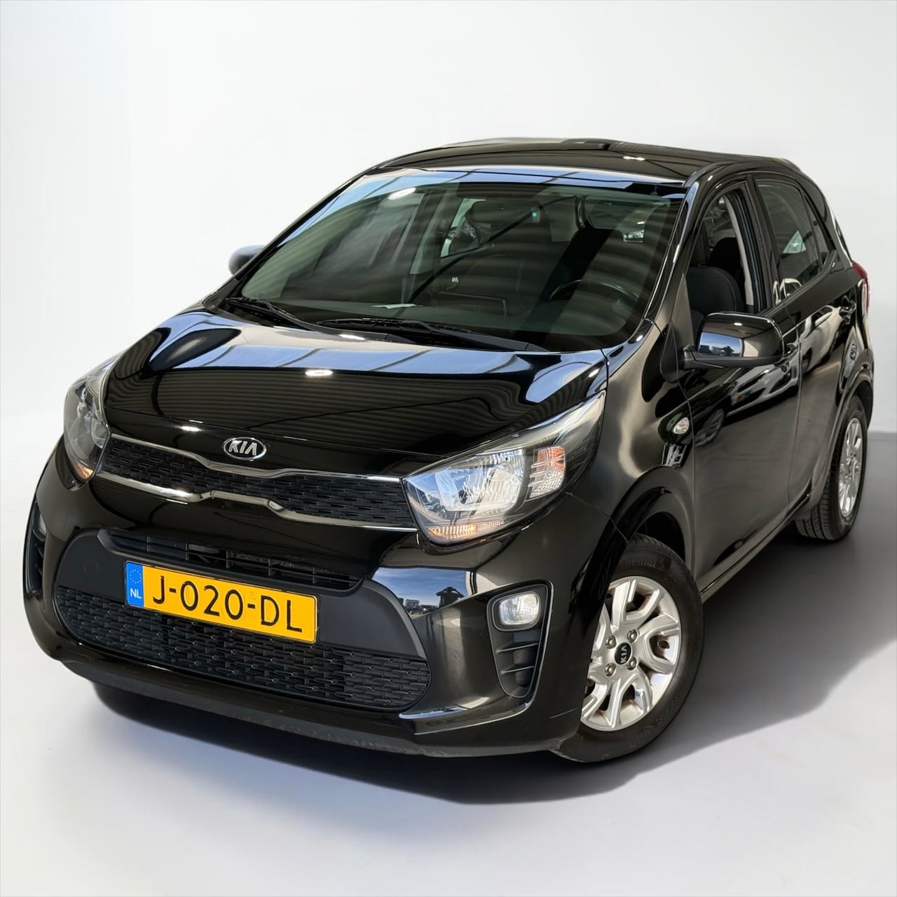 Kia Picanto - 1.0 MPi DynamicLine CAM CARPLAY - AutoWereld.nl