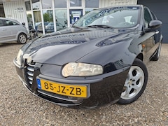 Alfa Romeo 147 - 1.6 TS Distinctive*NIEUWE APK