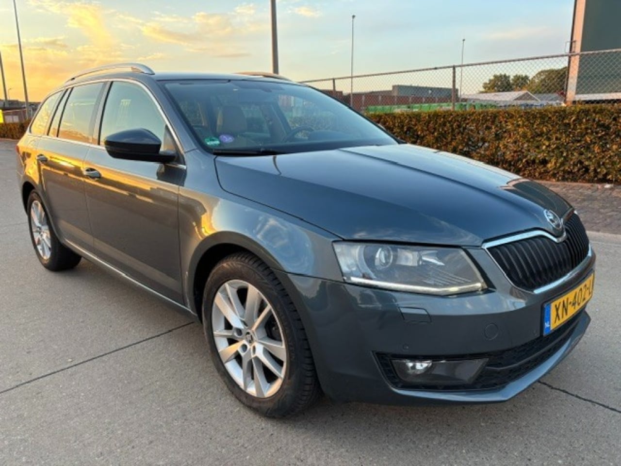 Skoda Octavia - 1.4 TSI GRT ELEG BNS - AutoWereld.nl