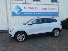 Skoda Karoq - 1.5 TSI BNS.ED. PLUS, ACC, Camera, Led, Trhaak, Stoelverw