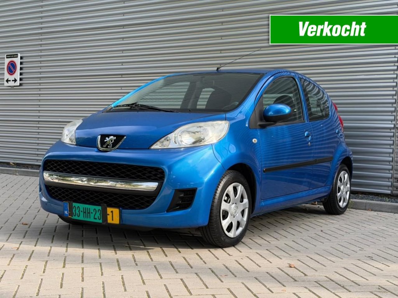 Peugeot 107 - 1.0-12V URBAN MOVE AIRCO ! APK 15-10-2027 !! - AutoWereld.nl