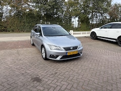 SEAT Leon ST - 1.0 EcoTSI Style Business Intense TREKHAAK CRUISE NAVI CARPLAY