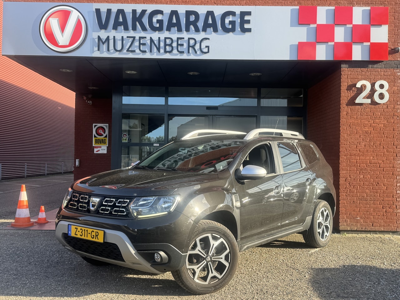 Dacia Duster - 1.6 SCe Prestige // 360° CAMERA // NAVI // CLIMA // STOELVERWARMING // CRUISE // BLIND SPO - AutoWereld.nl