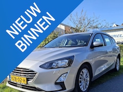Ford Focus Wagon - 1.5 EcoBoost Active Business Automaat / Verwarmde Stoelen + Voorruit