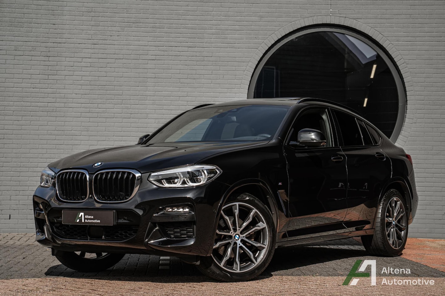 BMW X4 - xDrive20i High Executive Edition M-sport, panoramadak, sportstoelen, memory stoelen, stoel - AutoWereld.nl