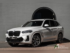 BMW X3 - xDrive30e Trekhaak, M-sport, panoramadak, sportstoelen