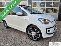 Volkswagen Up! - 1.0 high up SCHUIFKANTELDAK LEDER CRUISE NAP
