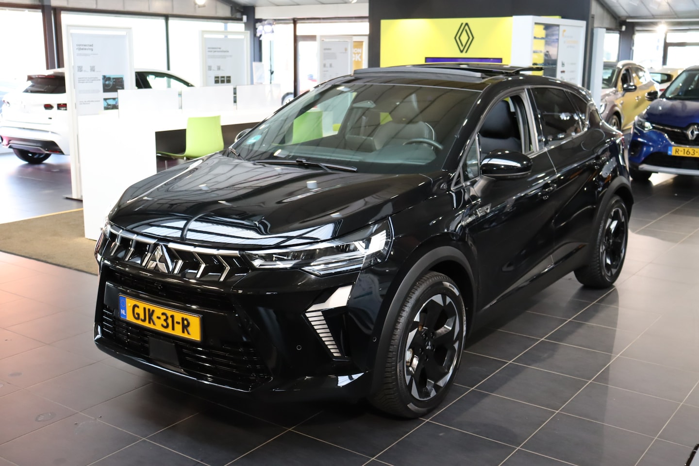 Mitsubishi ASX - 1.6 HEV Full Hybrid Instyle + schuifdak + trekhaak - AutoWereld.nl