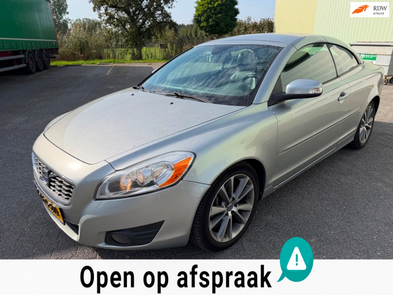 Volvo C70 Convertible - 2.5 T5 Summum 2.5 T5 Summum - AutoWereld.nl