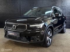 Volvo XC40 - 1.5 T5 Plug-in hybrid Plus Bright LEDER TREKHAAK