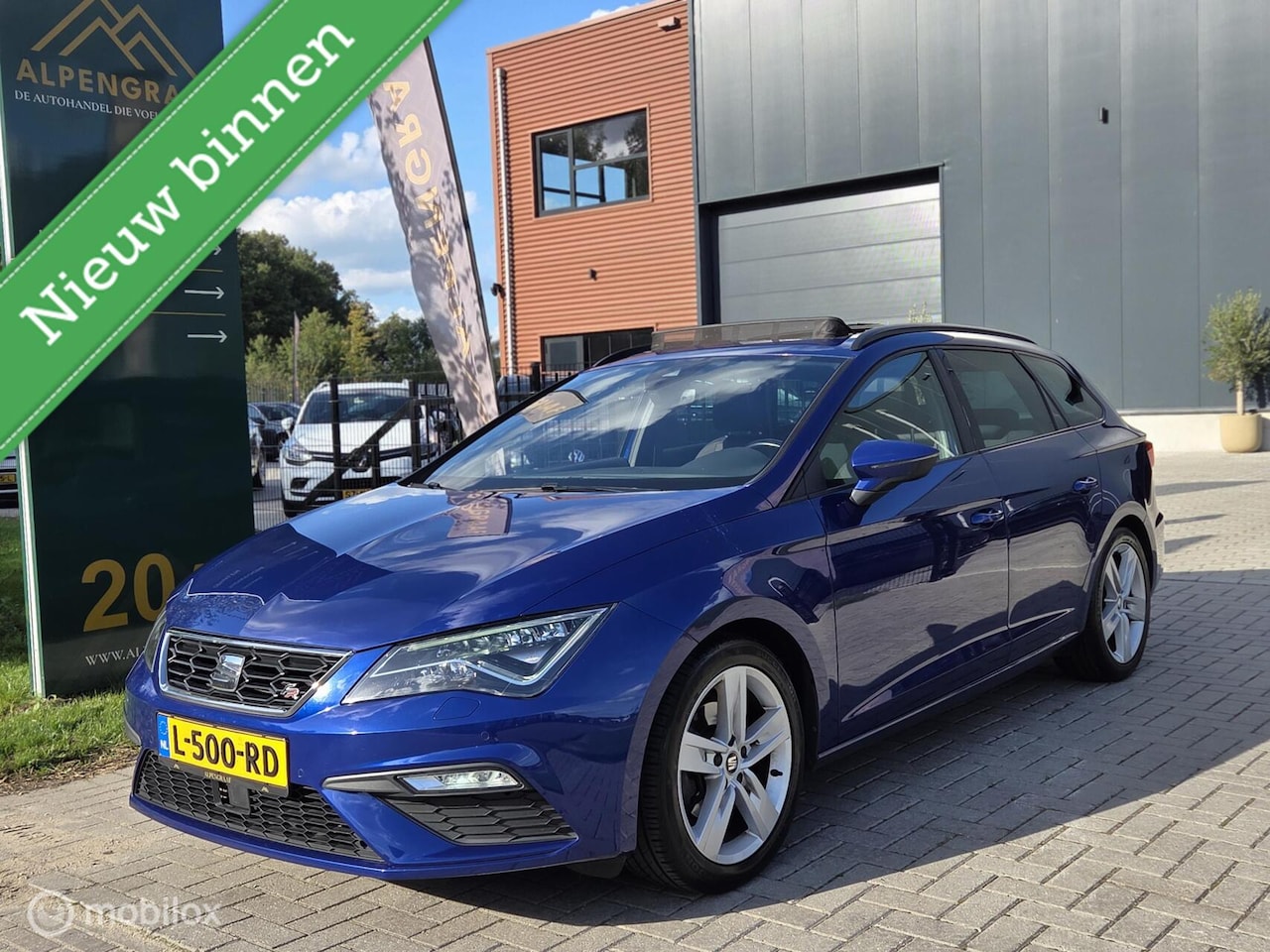 SEAT Leon ST - 1.5 TSI FR Beats Panoramadak Virtual Cockpit Ultimate Edition Black - AutoWereld.nl