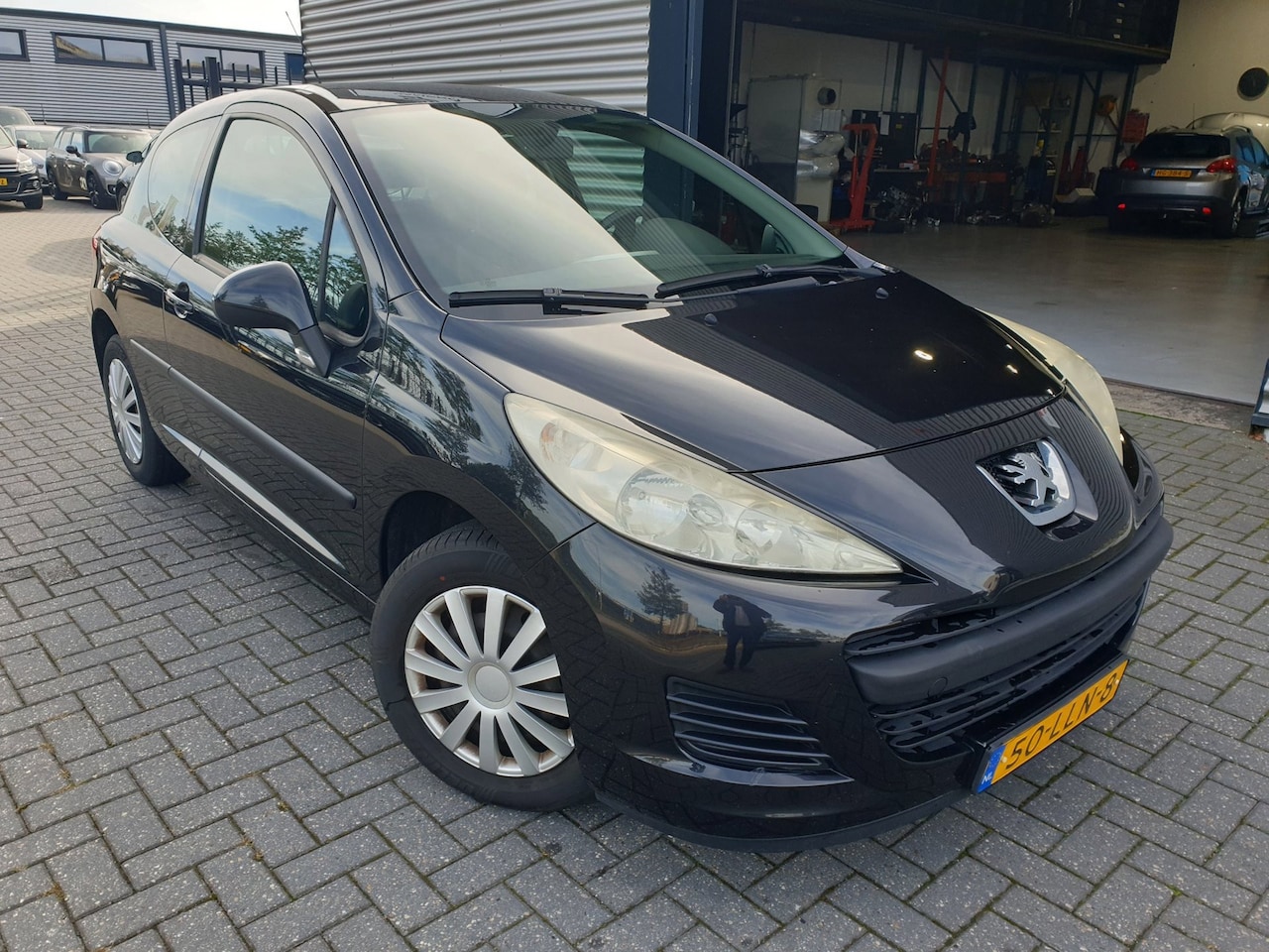Peugeot 207 - 1.4 VTi X-Line Airco-Cruise Trekhaak - AutoWereld.nl