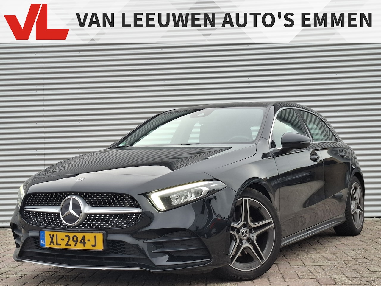 Mercedes-Benz A-klasse - 180 Business Solution AMG | Nieuw Binnen! | Pano | Stoelverwarming | Clima - AutoWereld.nl
