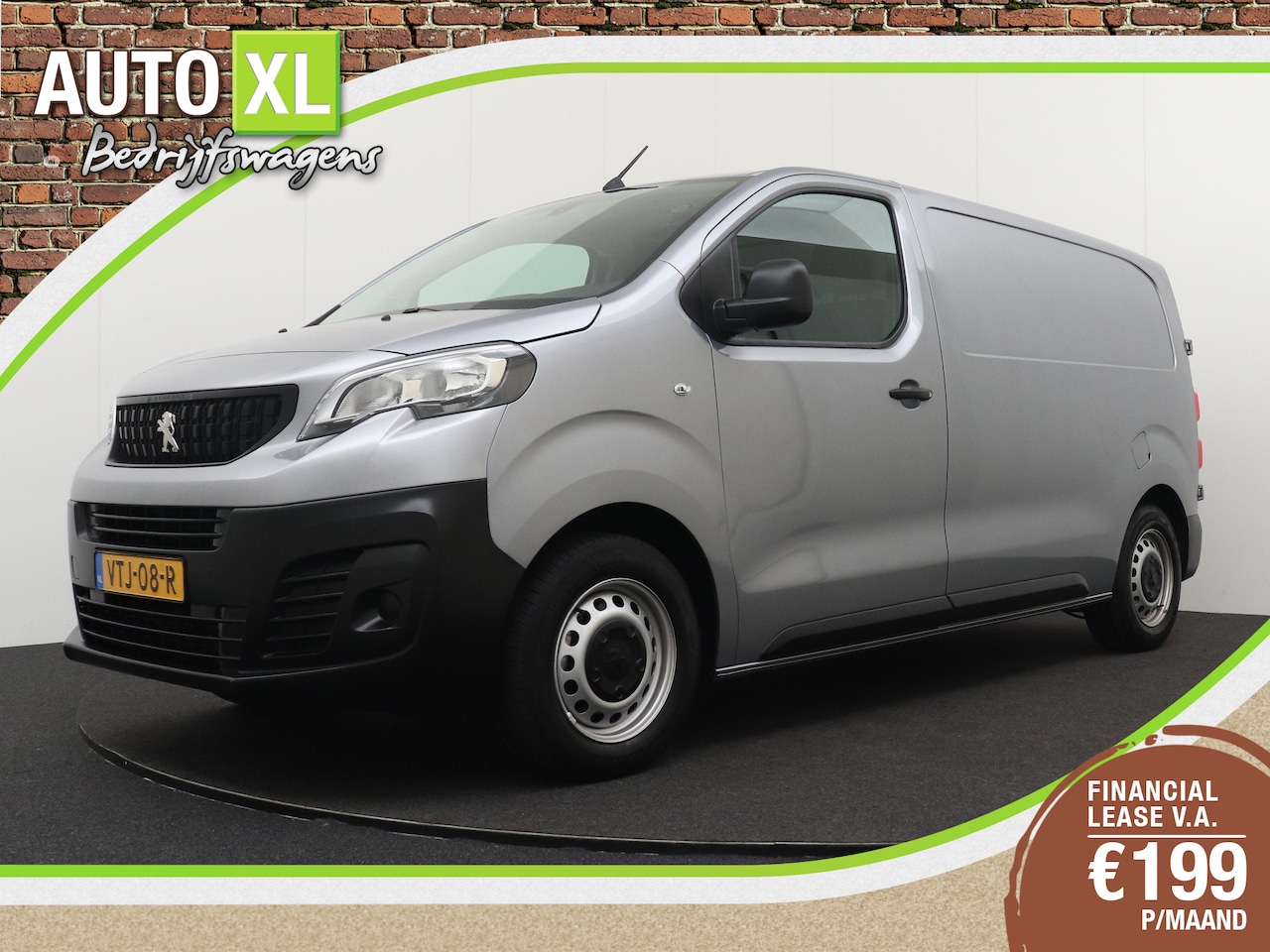 Peugeot Expert - 1.5 BlueHDI 100 Standard Premium Trekhaak Houtenvloer Airco - AutoWereld.nl