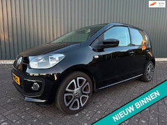 Volkswagen Up! - 1.0 high up AUTOMAAT + AIRCO + TREKHAAK