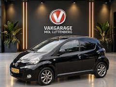 Toyota Aygo - 1.0 VVT-i 5D Dynamic Navigator, AIRCO, LMV, GETINT GLAS, NAVIGATIE
