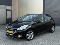 Peugeot 208 - 1.2 VTi 2014 Allure Cruise/Climate/Airco Carplay