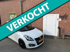 Suzuki Swift - 1.6 Sport Stoelverwarming, KEYLESS, ECC, Parelmoer, Carbon, Zeer Netjes