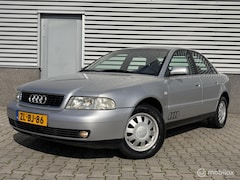 Audi A4 Limousine - 1.6 Automaat-Airco-Cruise-Trekhaak
