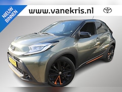 Toyota Aygo X - 1.0 VVT-i MT Limited Achteruitrij Camera, JBL Audio, stoelverwarming, apple & android auto