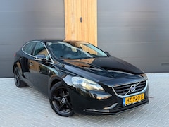 Volvo V40 - 2.0 D2 Ocean Race (bj2015) PANO|LEER|XENON|CAMERA|VOL|EURO6