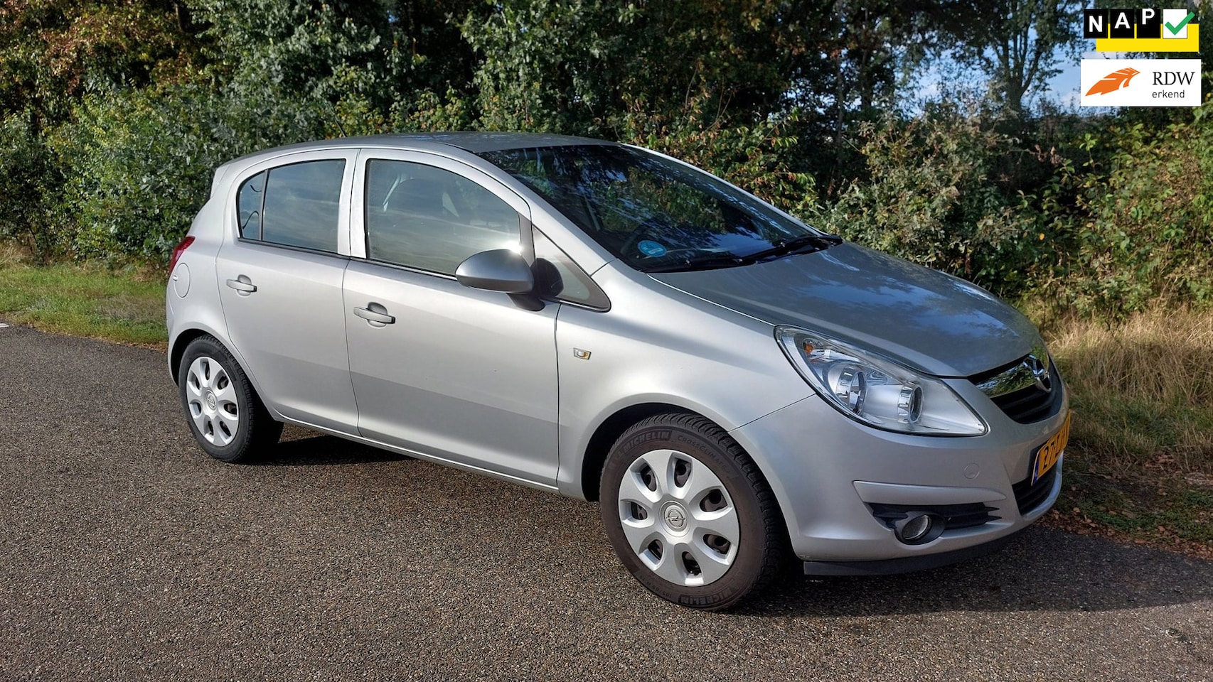 Opel Corsa - 1.4-16V Enjoy 1.4-16V Enjoy - AutoWereld.nl
