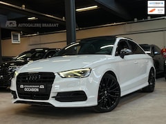 Audi A3 Limousine - 1.4 TFSI S Line Pano/Automaat/Parkeersensoren