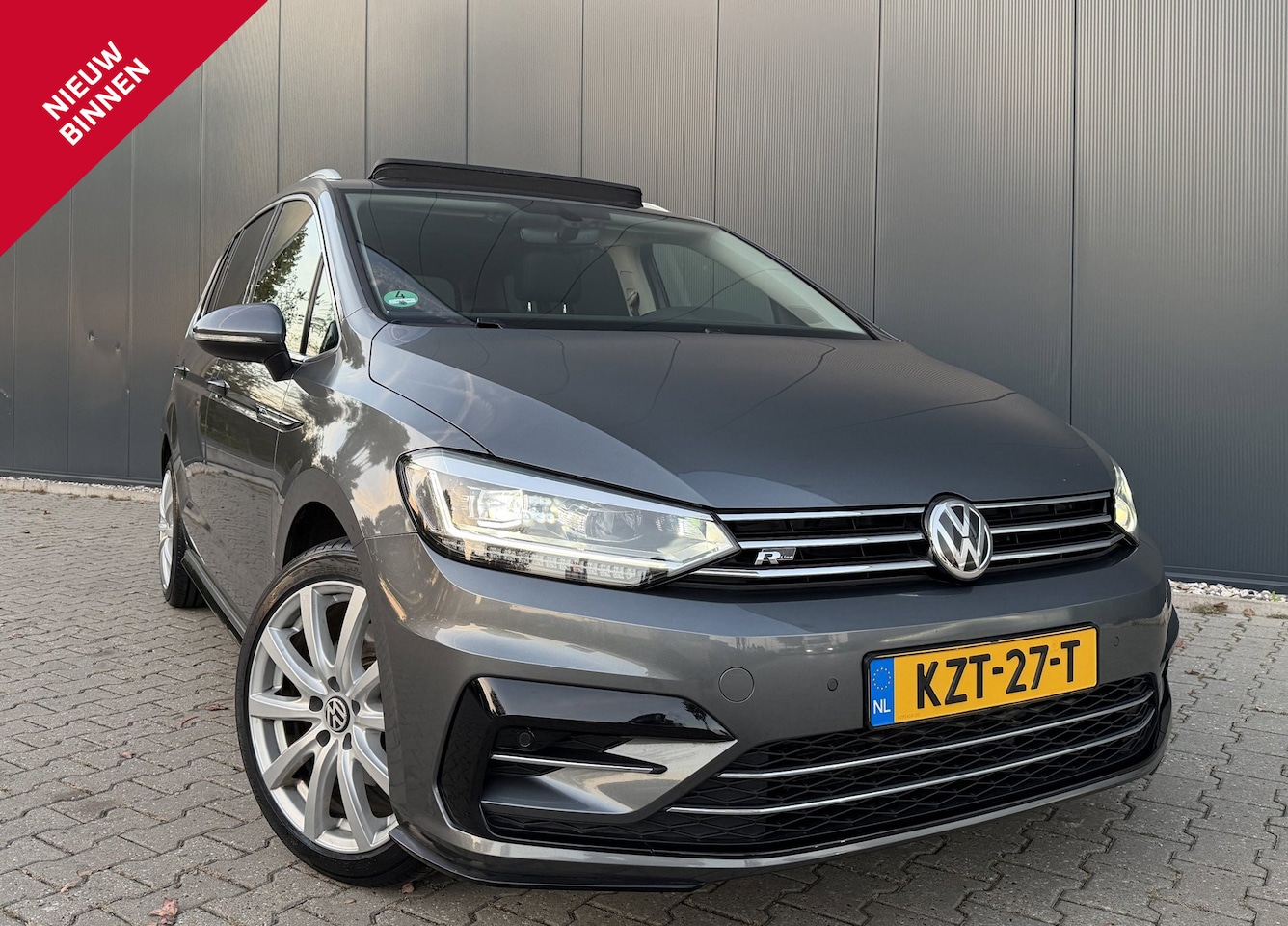 Volkswagen Touran - 1.4 TSI 150PK 7p R-LINE - AutoWereld.nl