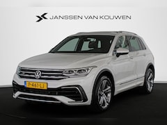 Volkswagen Tiguan - 1.4 TSI eHybrid R-Line Business+ Panoramadak Trekhaak IQ-Light Keyless