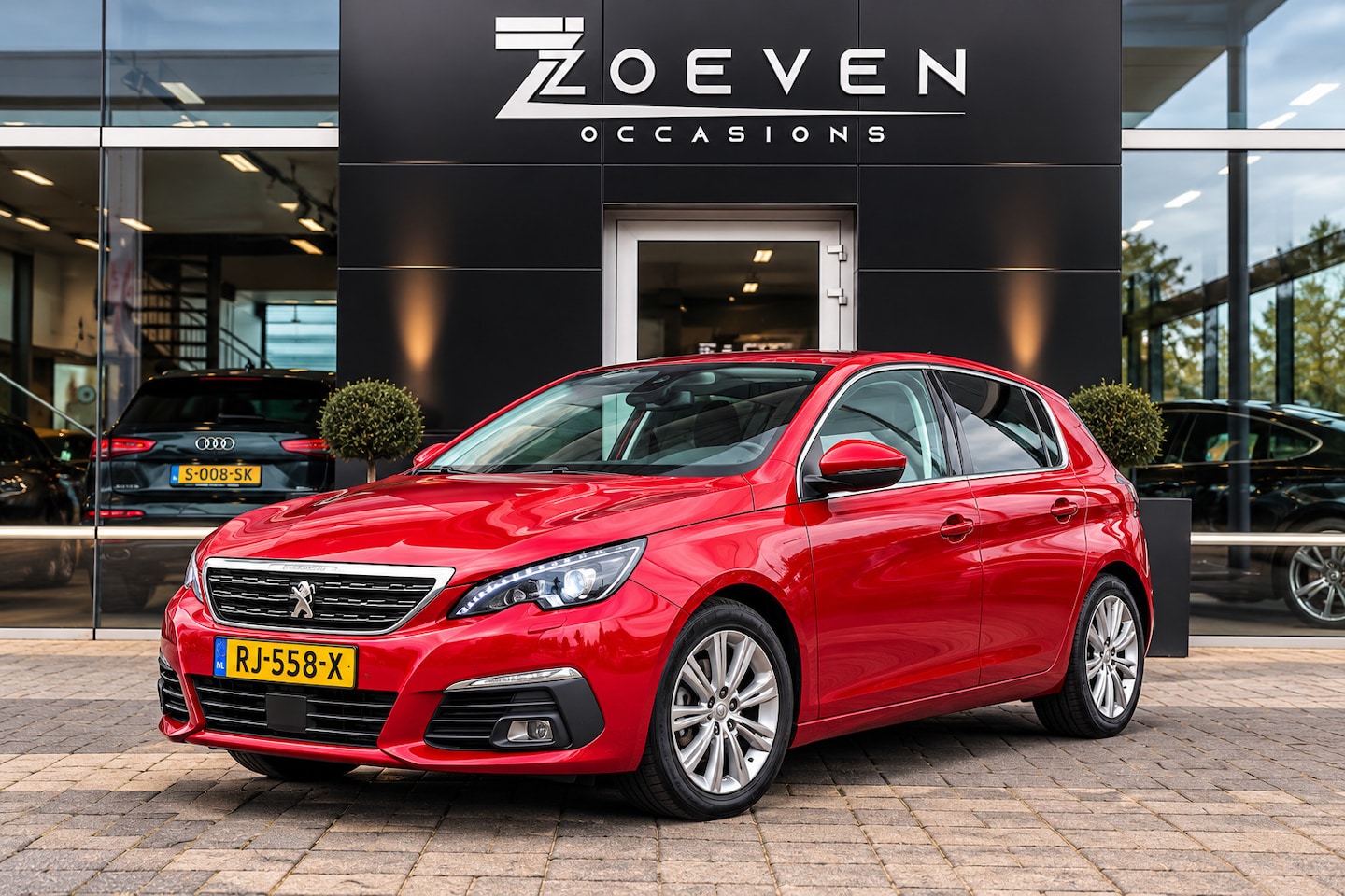 Peugeot 308 - Peugeot 308 1.5 BlueHDi Allure 130PK | PANO | NAVI | CRUISE | NAP - AutoWereld.nl