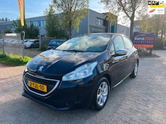 Peugeot 208 - 1.0 VTi Access - LET OP TIK IN DE MOTOR