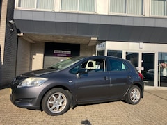 Toyota Auris - 1.6-16V Terra / AIRCO / 5 DEURS / ALU VELGEN / NETTE STAAT / APK JULI 2027