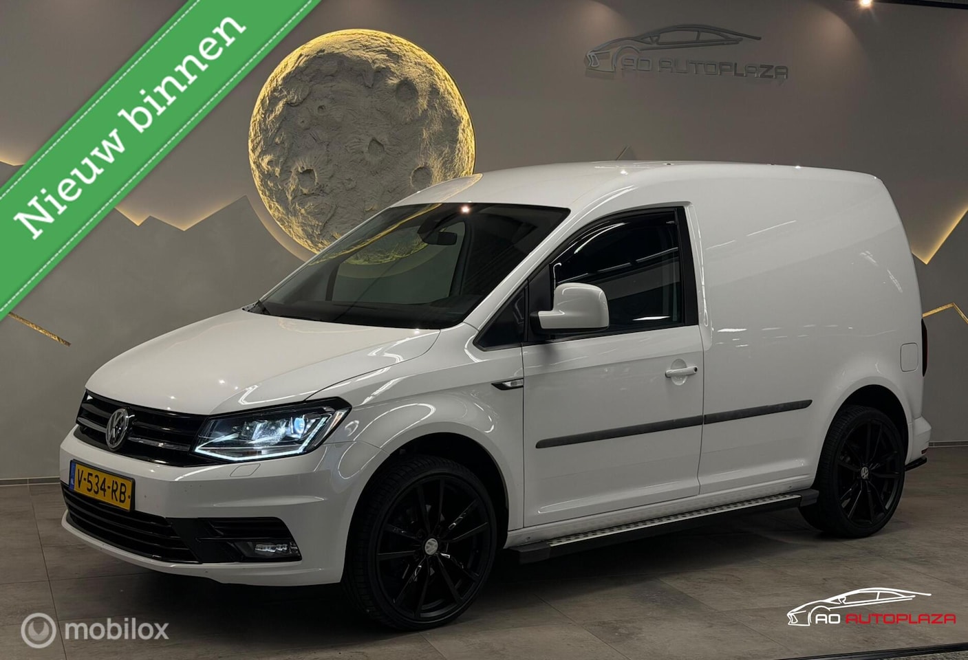 Volkswagen Caddy - Bestel 2.0 TDI L1H1 BMT DSG Xenon/Leder/Carplay - AutoWereld.nl
