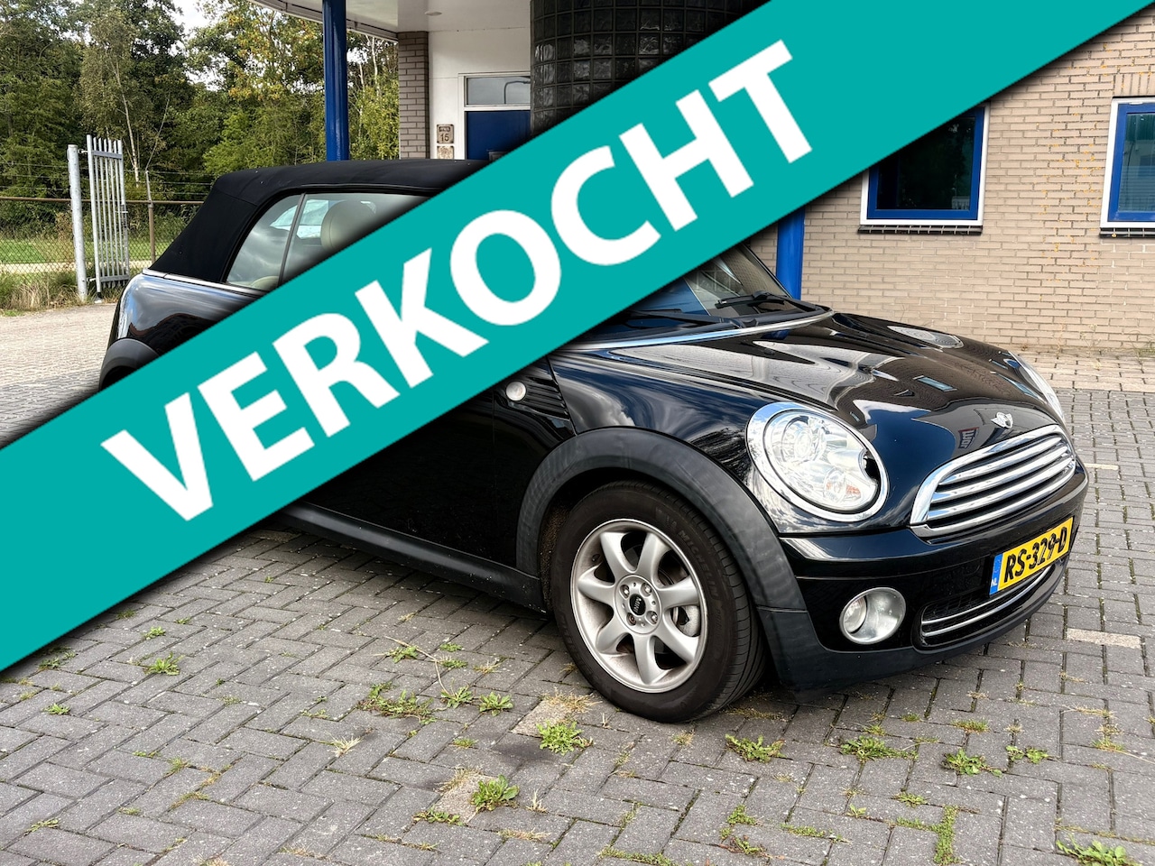 MINI Cabrio - 1.6 Cooper/Leder/Stoel verw./Nieuwe Dak/Goed onderhouden - AutoWereld.nl
