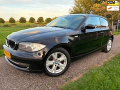 BMW 1-serie - 118i Business Line|APK