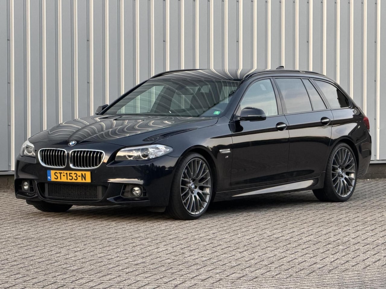 BMW 5-serie Touring - 535i M Sport Edition High Executive - AutoWereld.nl