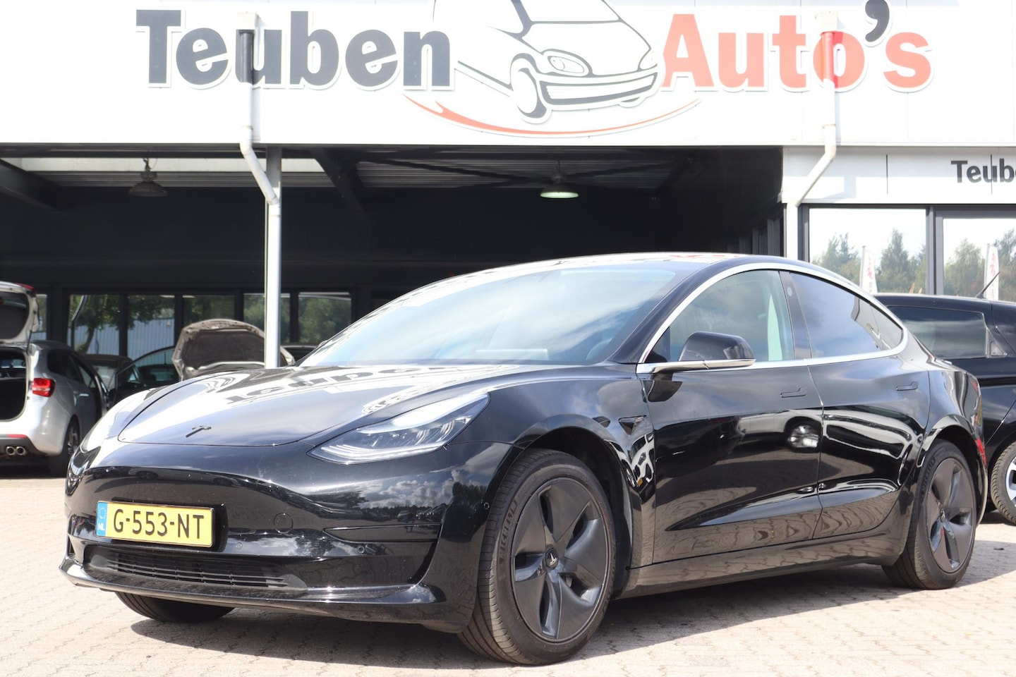 Tesla Model 3 - Standard RWD Plus 60 kWh | SOH 84,1% | Trekhaak |1 jaar Garantie op de Accu | Computer 2.5 - AutoWereld.nl