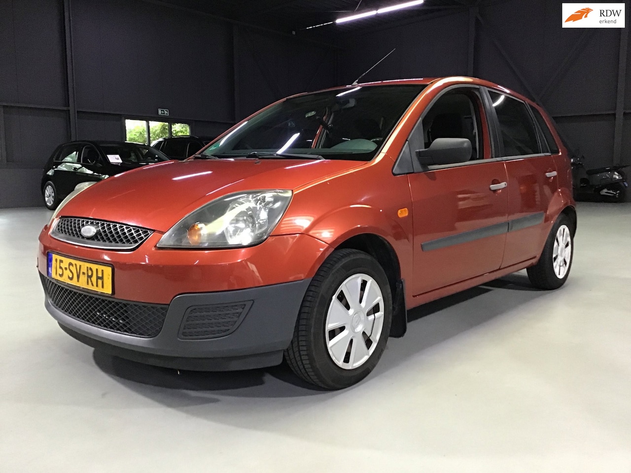 Ford Fiesta - 1.3-8V Champion I Airco I Elec Ramen I 5 Drs I Zuinig I Apk t/m 07-2027 I Centr. deurvergr - AutoWereld.nl