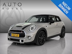 MINI 3-Deurs - 2.0 Cooper S 60 Years Edition AUTOMAAT| PANORAMADAK| NAVIGATIE| AIRCO/ECC| SPORT INTERIEUR
