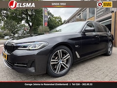 BMW 5-serie Touring - 530e Business Edition Plus, Sport-leder Dakota | Orig NL auto | Navi & CarPlay | SOH 84%