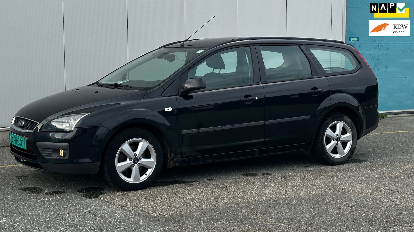 Ford Focus Wagon - 1.6-16V Futura 1.6-16V Futura - AutoWereld.nl