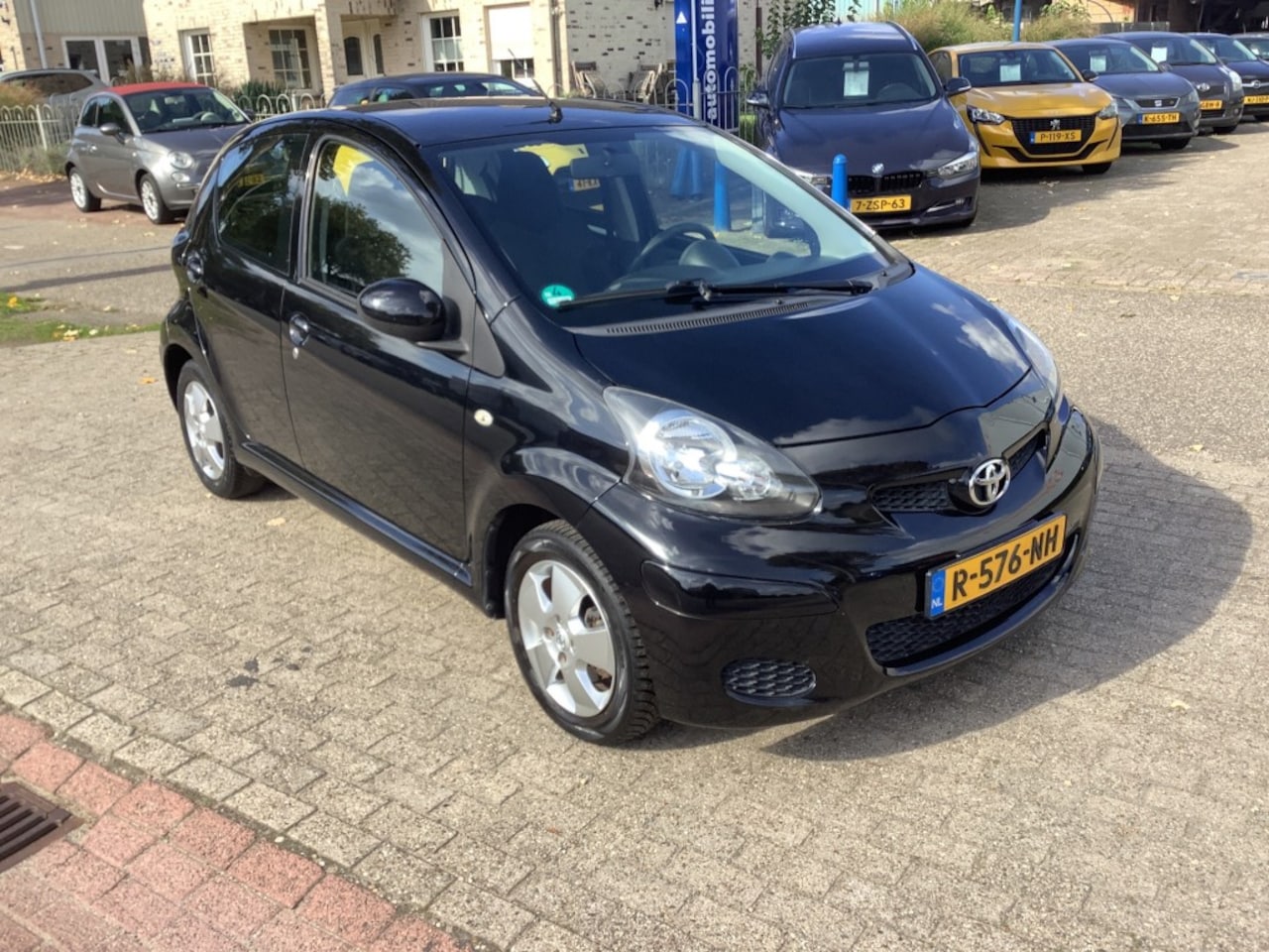 Toyota Aygo - 1.0-12V Access 1.0-12V ACCESS - AutoWereld.nl