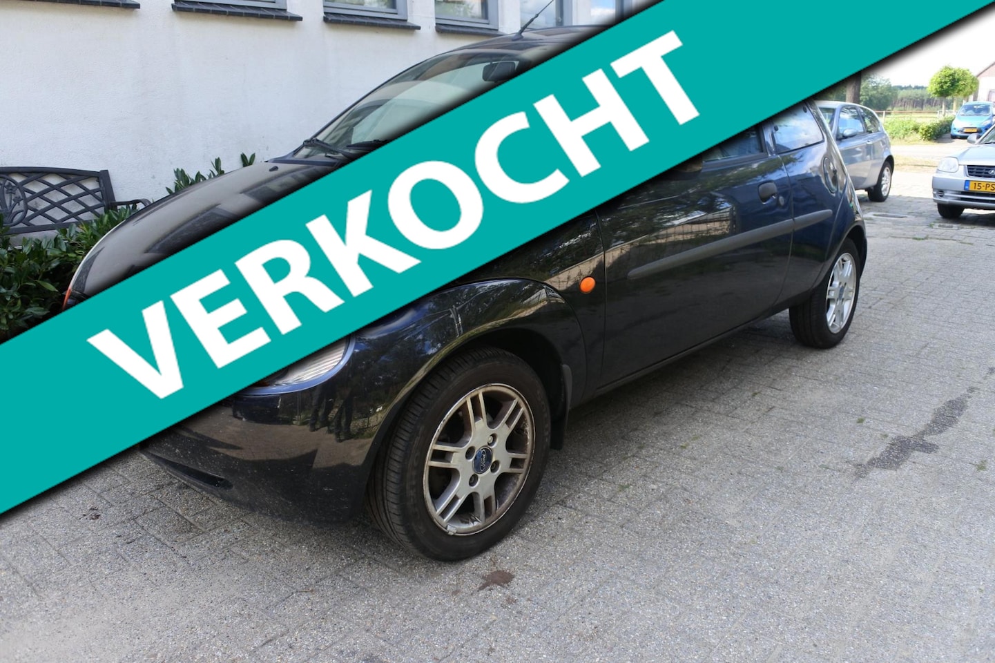 Ford Ka - 1.3 Luxury airco apk 30-8-2021 lm velgen leer enz. - AutoWereld.nl
