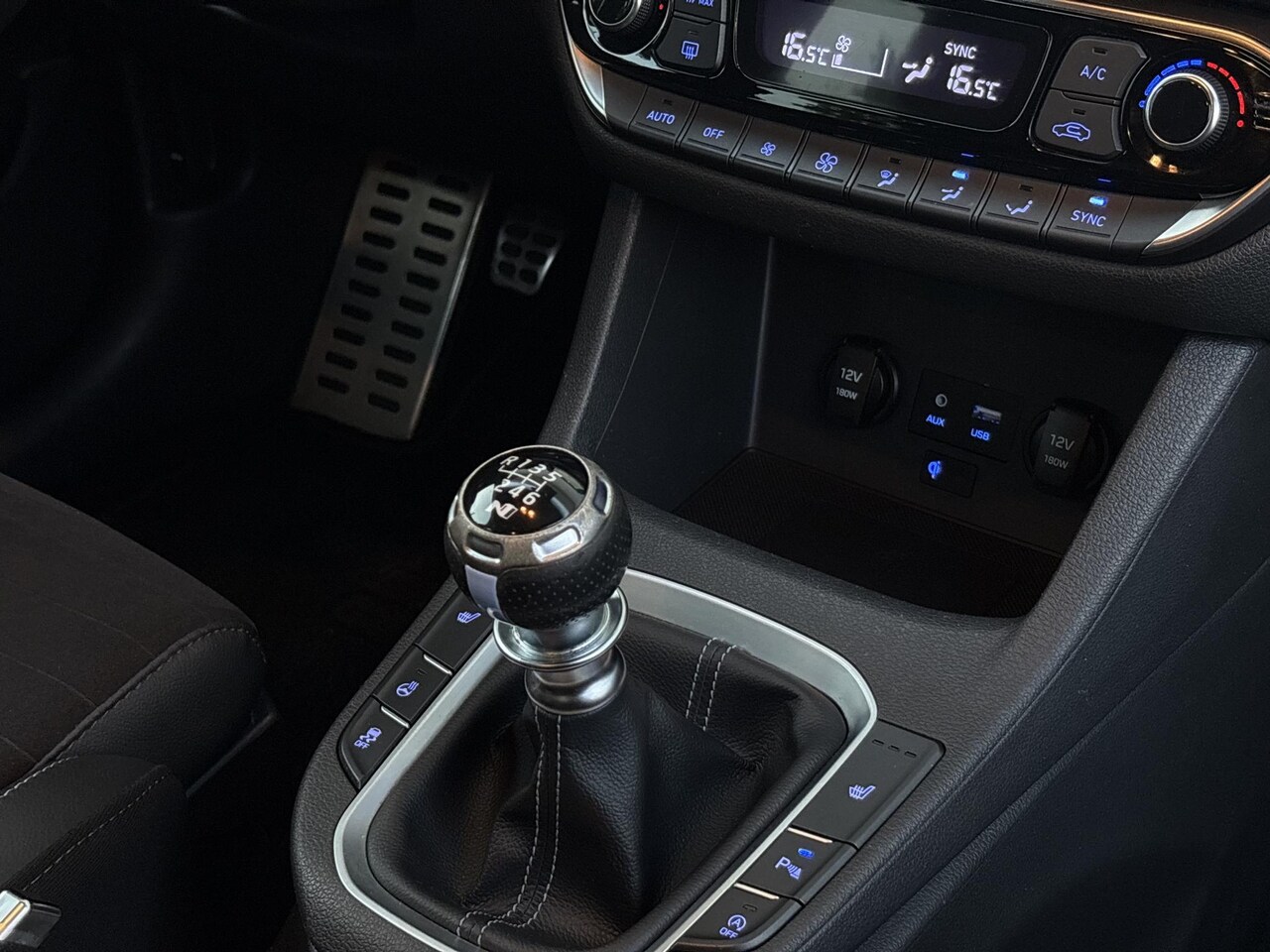 Hyundai i30 - 2.0 T-GDI N2 Performance | Keyless | DAB | Carplay | Stuur & stoelverwarming