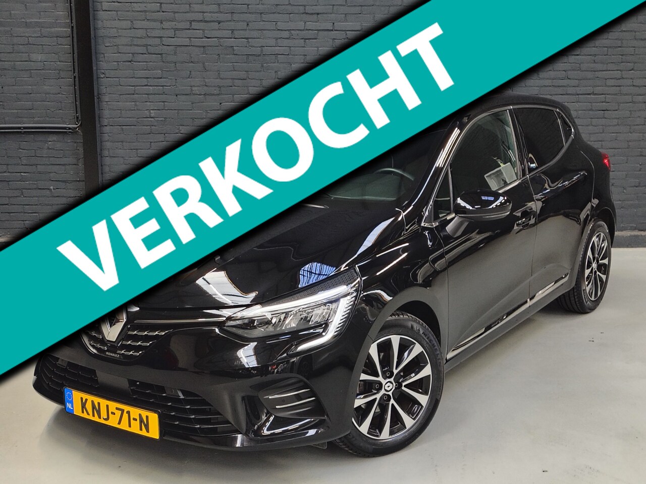 Renault Clio - 5-deurs 1.0 (90 pk) Techno - groot navigatie - camera - half leder - AutoWereld.nl