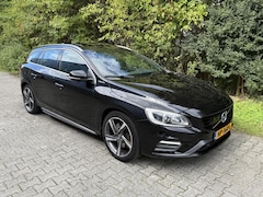 Volvo V60 - 2.4 D6 Twin Engine R-Design