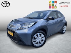 Toyota Aygo X - 1.0 VVT-i MT Play