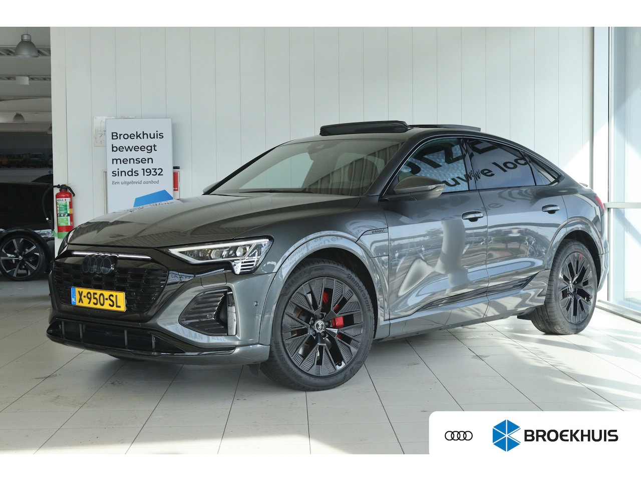 Audi Q8 Sportback e-tron - 55 quattro S Edition Competition 115 kWh | SOH 94% | Adapt. Cruise | Schuifdak | Stoel+Stu - AutoWereld.nl