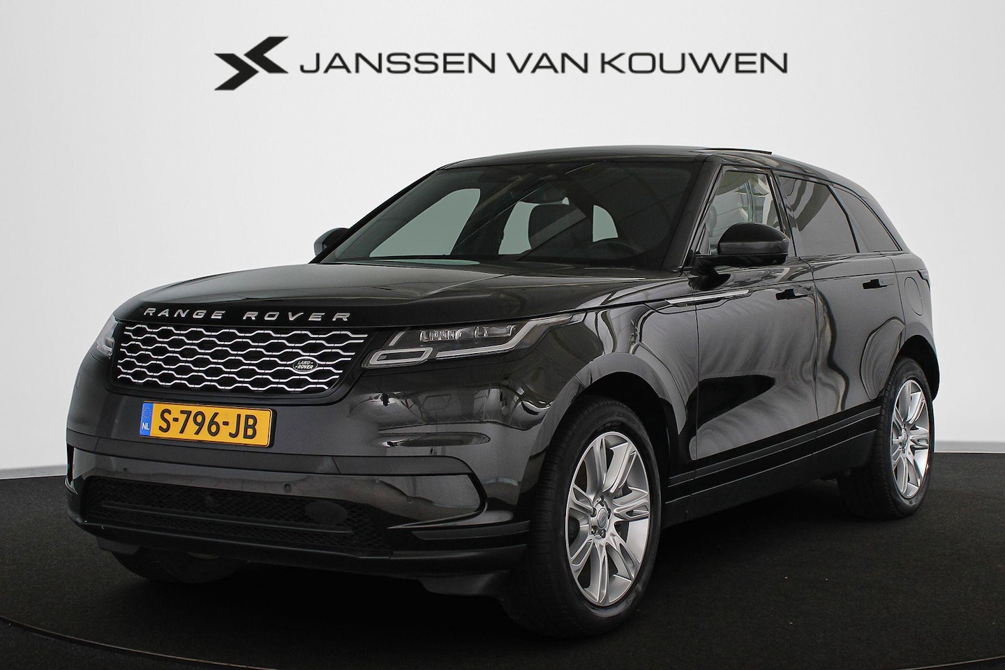 Land Rover Range Rover Velar - 2.0 P400e S Panoramadak - AutoWereld.nl